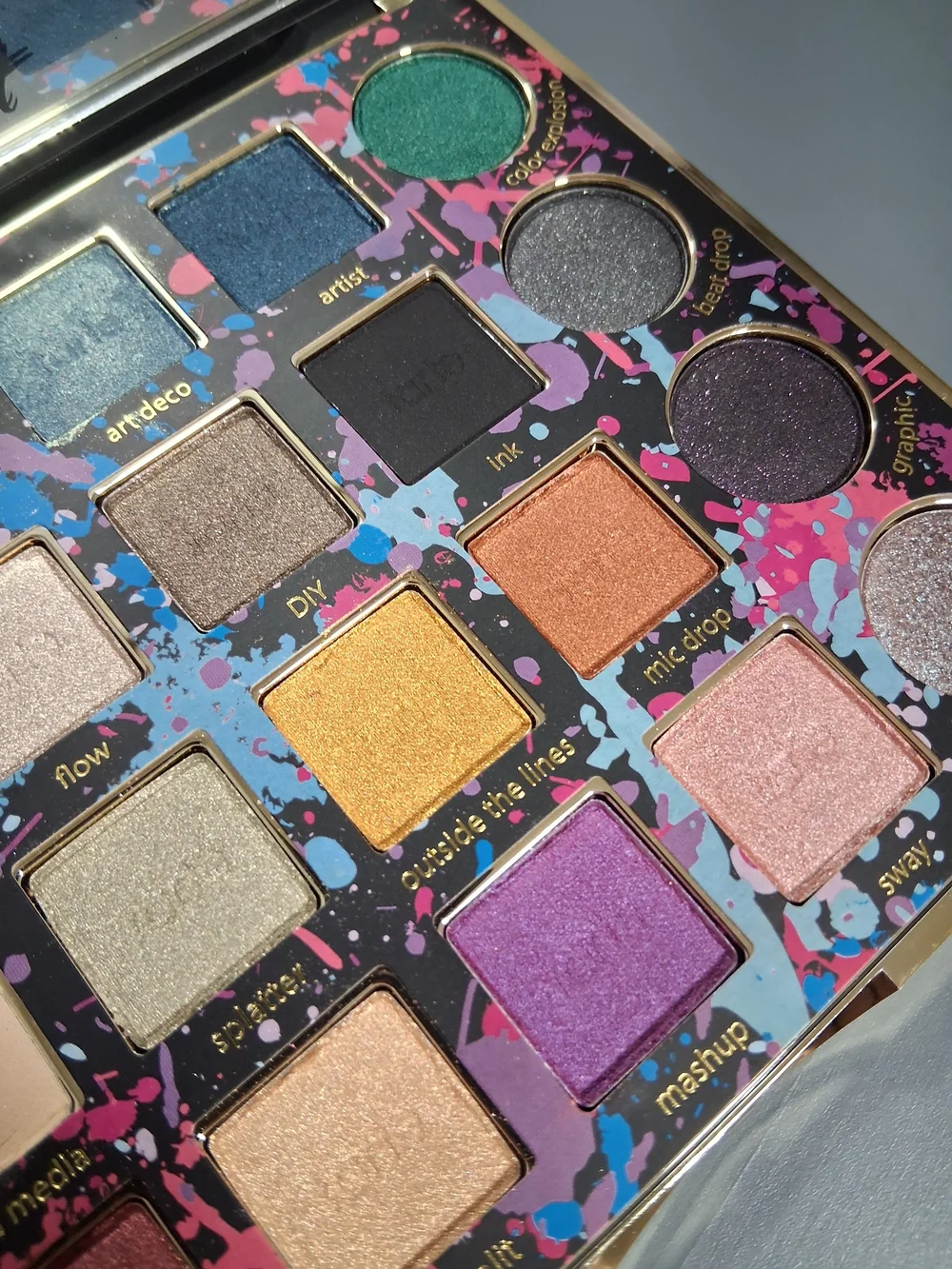 tarte tarteist PRO Remix Eyeshadow Palette